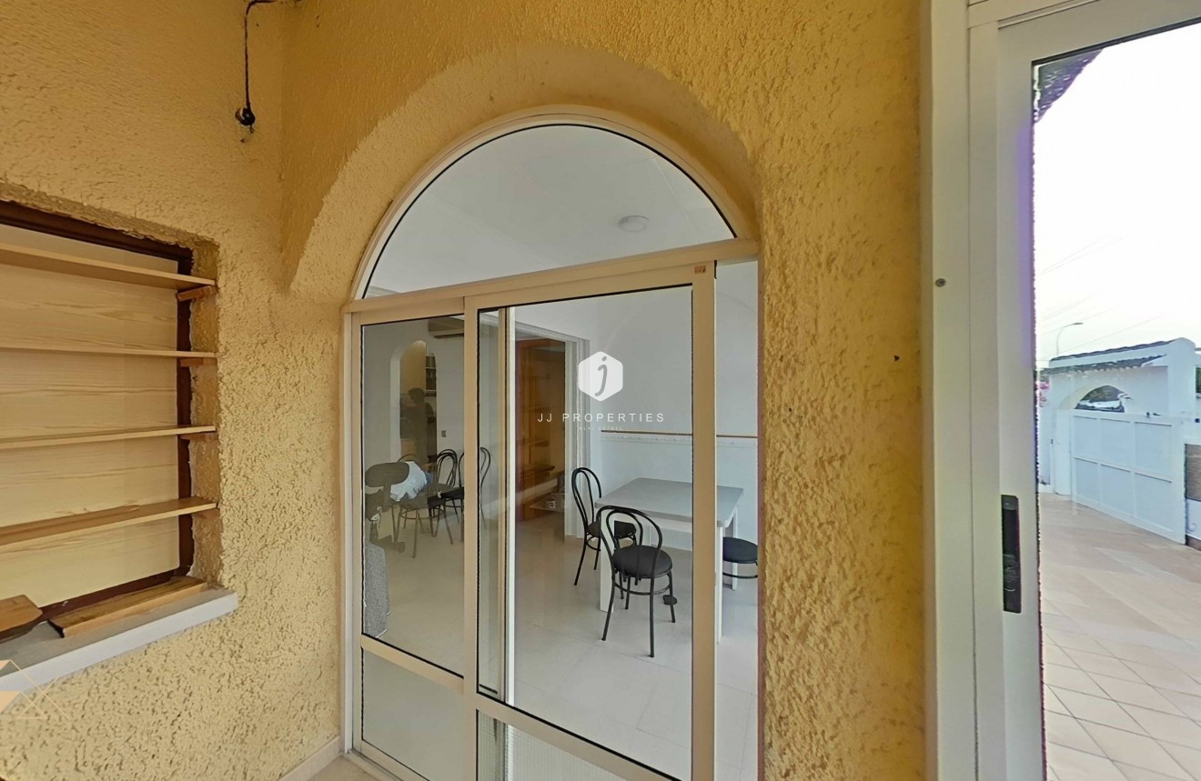 Segunda mano - Villa -
Torrevieja - San luis