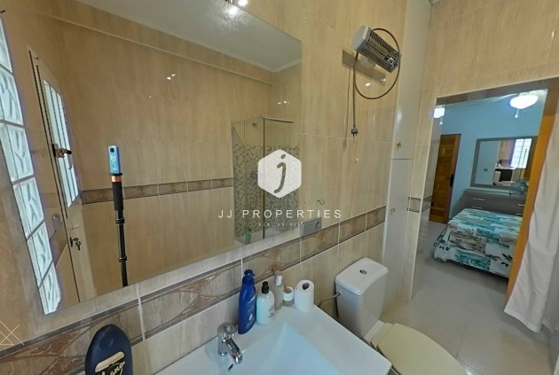 Segunda mano - Villa -
Torrevieja - San luis