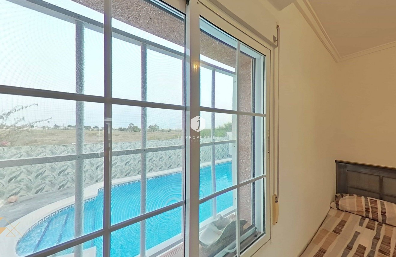 Segunda mano - Villa -
Torrevieja - San luis