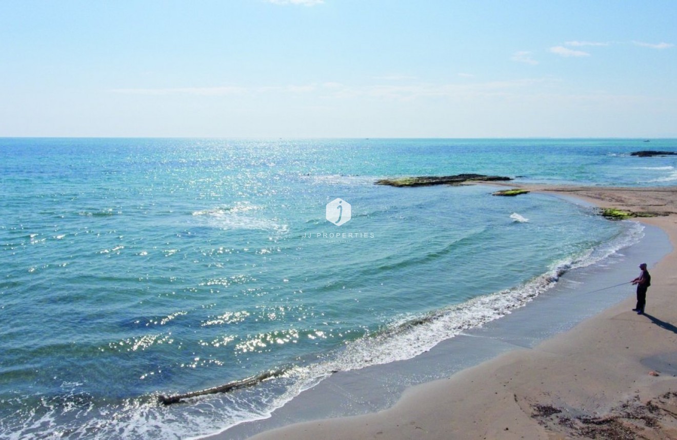 Obra nueva - Apartamento / piso -
Orihuela Costa - Campoamor