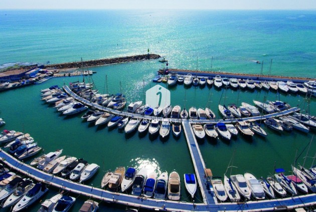 Obra nueva - Apartamento / piso -
Orihuela Costa - Campoamor