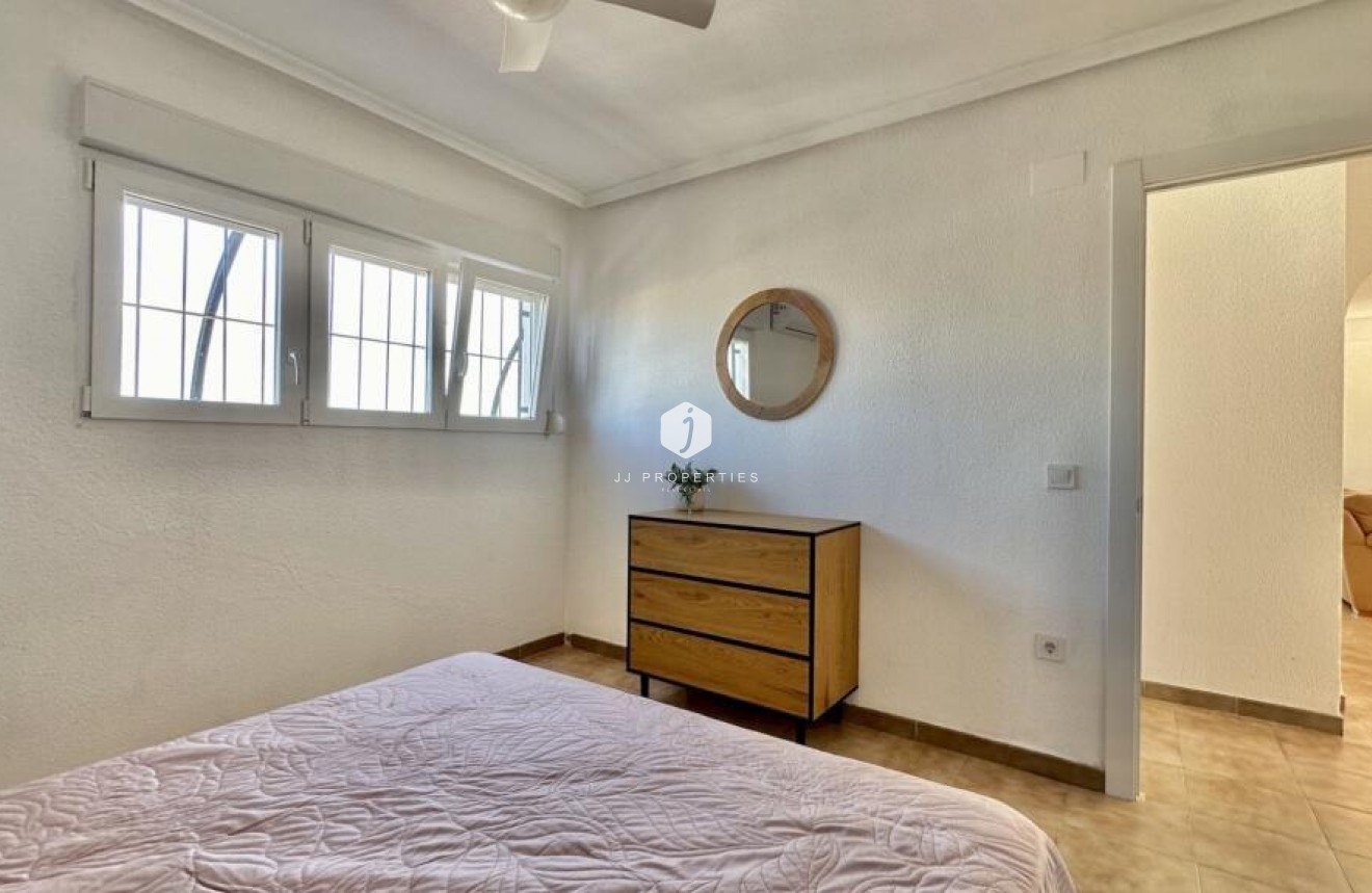 Segunda mano - Ático -
Torrevieja - Punta prima