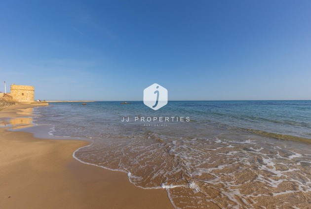 Segunda mano - Apartamento / piso -
Torrevieja - La Mata