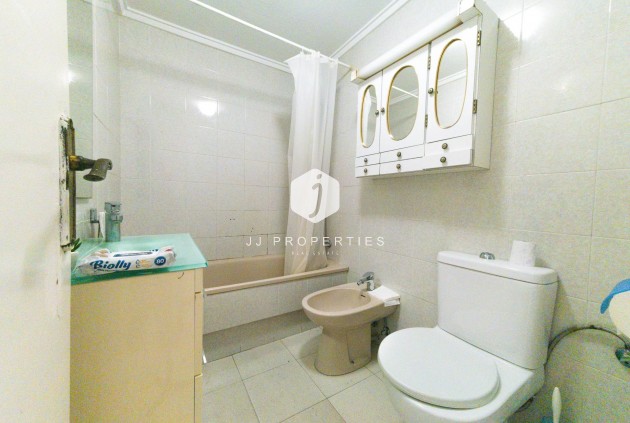 Segunda mano - Apartamento / piso -
Torrevieja - Playa del Cura