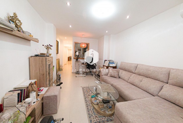 Segunda mano - Apartamento / piso -
Torrevieja - Cala Del Palangre