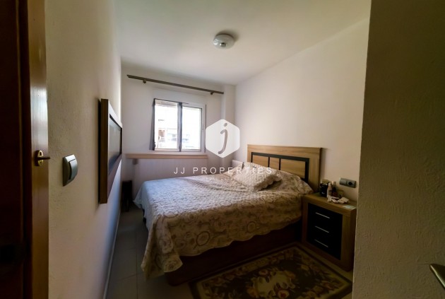 Segunda mano - Apartamento / piso -
Torrevieja - Cala Del Palangre