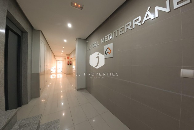 Segunda mano - Apartamento / piso -
Torrevieja - Cala Del Palangre