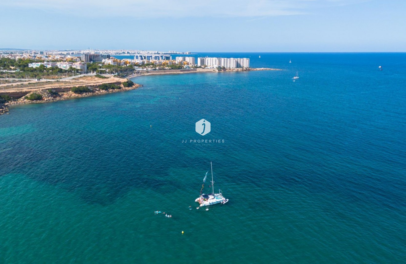 Segunda mano - Ático -
Orihuela Costa - Playa Flamenca