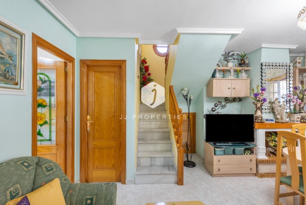 Segunda mano - Chalet -
Torrevieja - Los Frutales