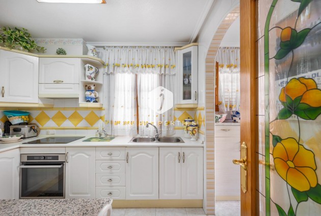 Segunda mano - Chalet -
Torrevieja - Los Frutales