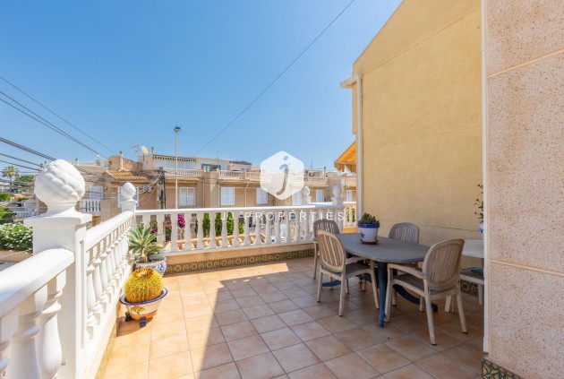 Segunda mano - Chalet -
Torrevieja - Los Frutales