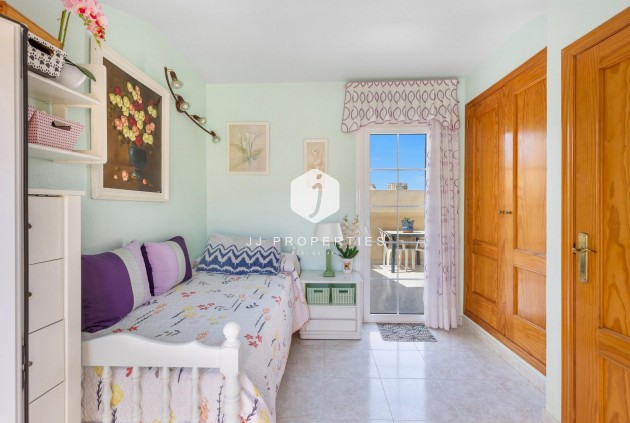 Segunda mano - Chalet -
Torrevieja - Los Frutales