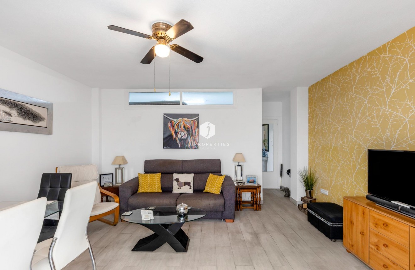 Segunda mano - Apartamento / piso -
Torrevieja - Playa del Cura