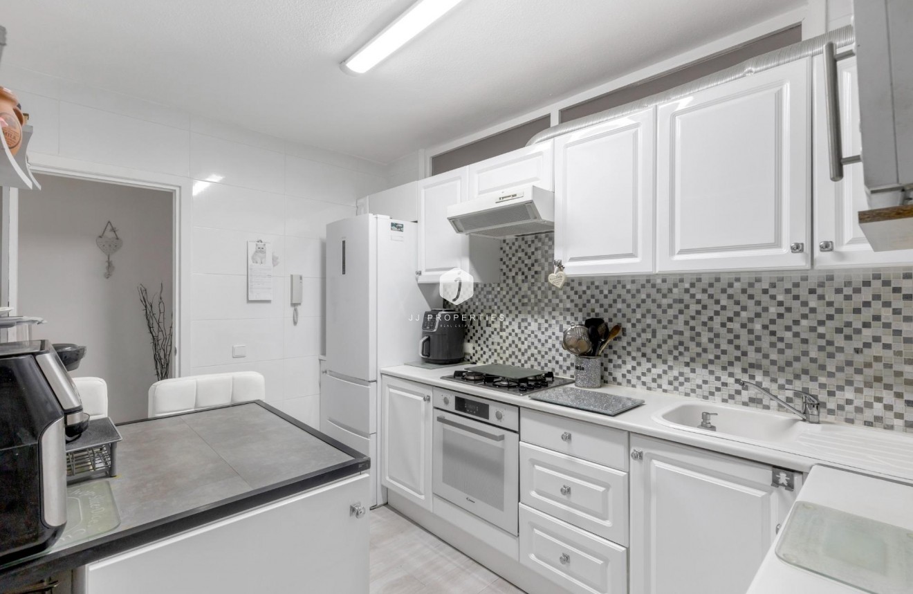 Segunda mano - Apartamento / piso -
Torrevieja - Playa del Cura