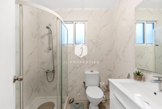 Segunda mano - Apartamento / piso -
Torrevieja - Playa del Cura