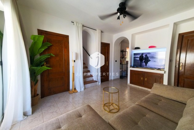 Segunda mano - Apartamento / piso -
Torrevieja - La Mata