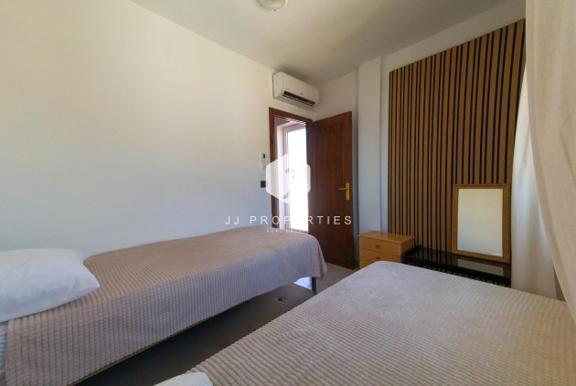 Segunda mano - Apartamento / piso -
Torrevieja - La Mata