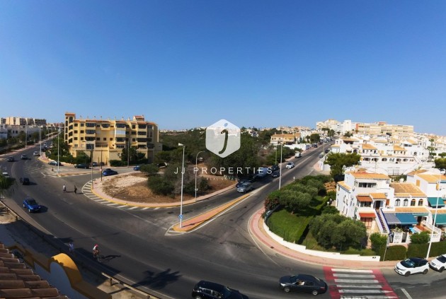 Segunda mano - Apartamento / piso -
Torrevieja - La Mata