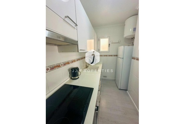 Segunda mano - Apartamento / piso -
Torrevieja - Centro