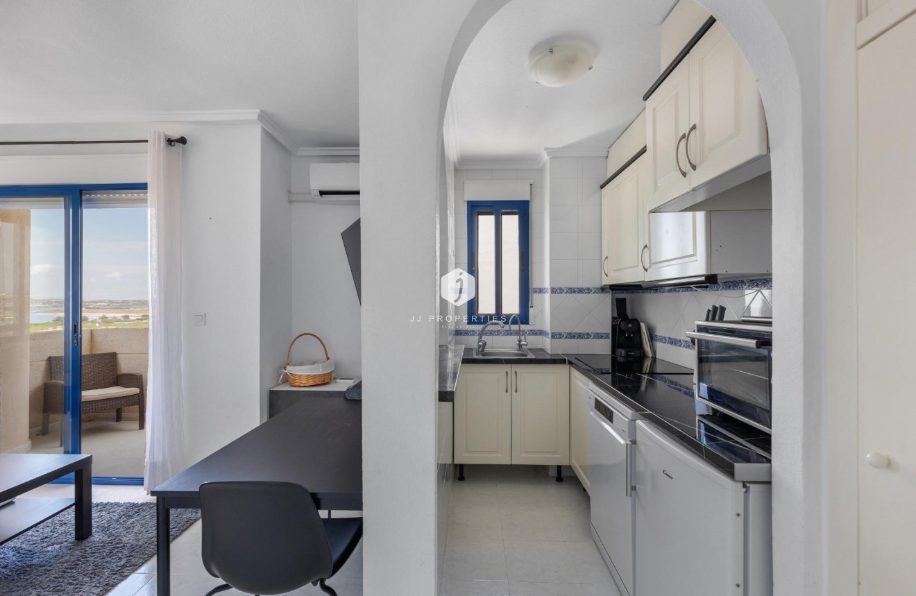 Segunda mano - Apartamento / piso -
Torrevieja - Torreblanca