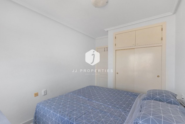 Segunda mano - Apartamento / piso -
Torrevieja - Torreblanca