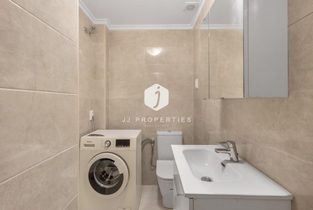 Segunda mano - Apartamento / piso -
Torrevieja - Torreblanca