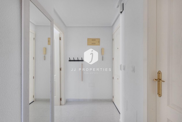 Segunda mano - Apartamento / piso -
Torrevieja - Torreblanca