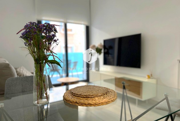 Segunda mano - Apartamento / piso -
Torrevieja - Playa del Cura