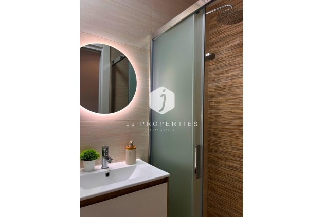 Segunda mano - Apartamento / piso -
Torrevieja - Playa del Cura