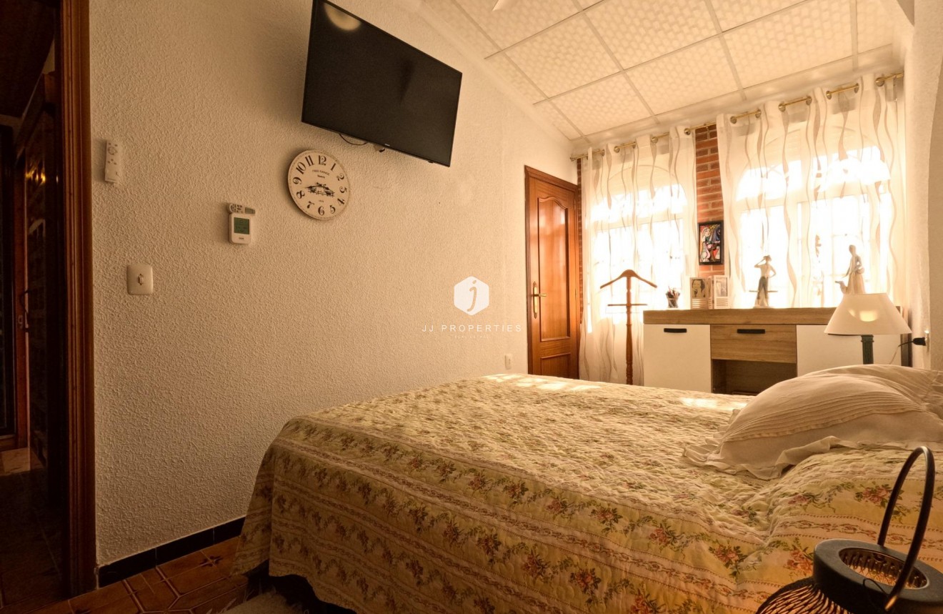 D'occasion - Chalet -
Torrevieja - El Acequión - Los Náufragos