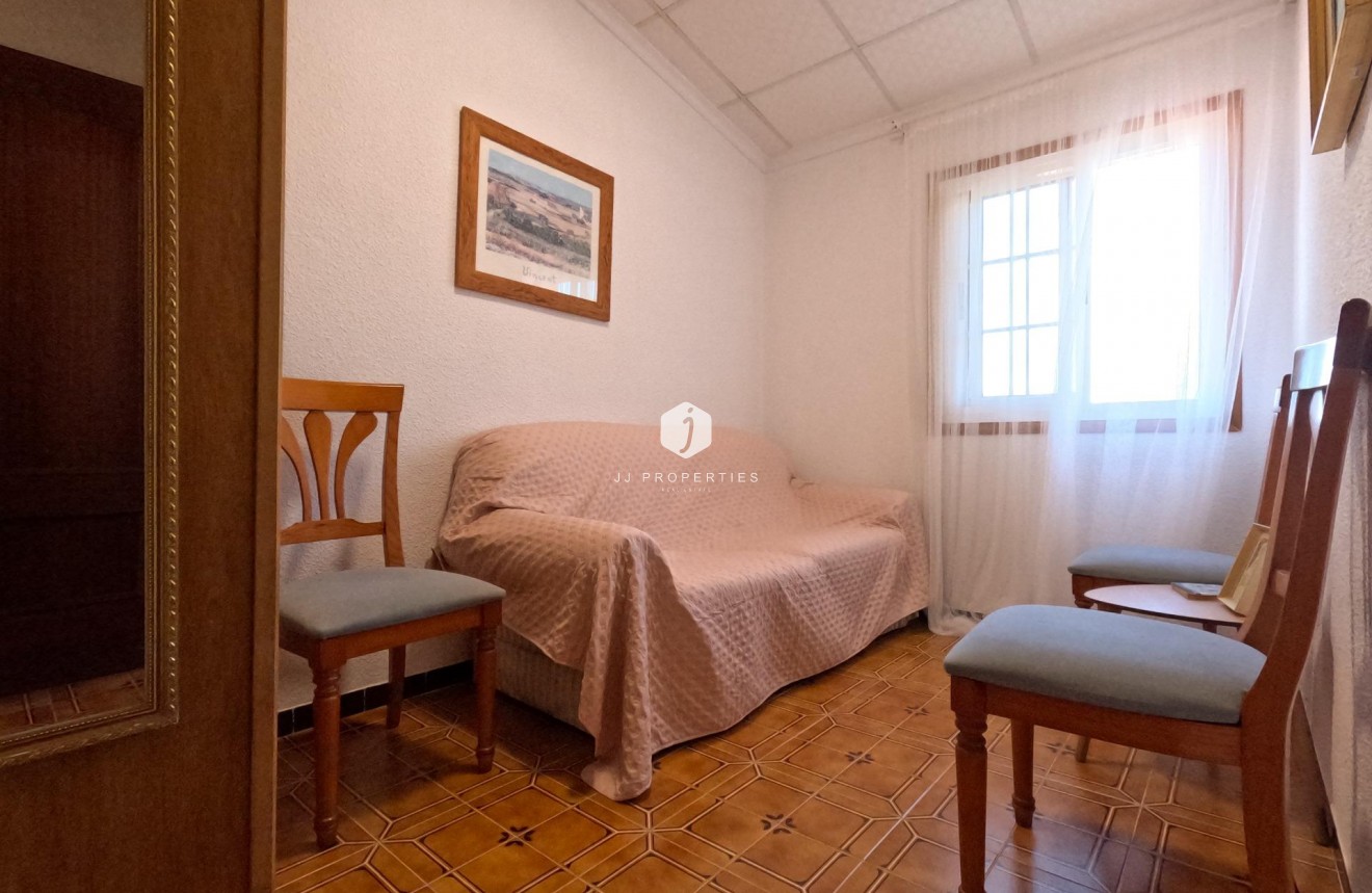 D'occasion - Chalet -
Torrevieja - El Acequión - Los Náufragos