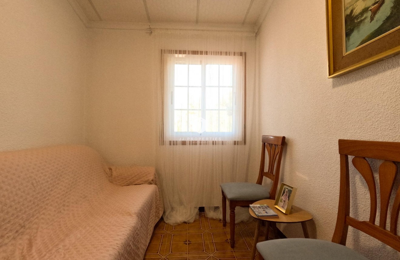 D'occasion - Chalet -
Torrevieja - El Acequión - Los Náufragos