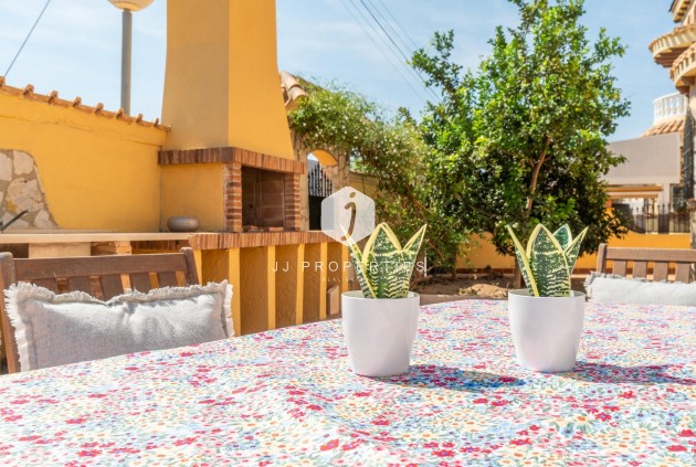 Tweedehands - Chalet -
Orihuela Costa - La Florida