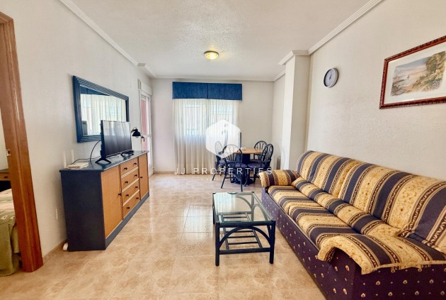Segunda mano - Apartamento / piso -
Torrevieja - Centro