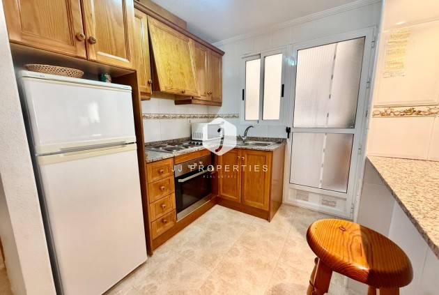 Segunda mano - Apartamento / piso -
Torrevieja - Centro