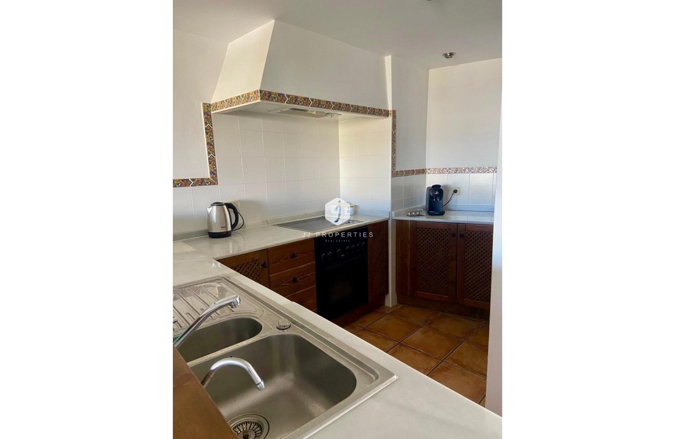 Segunda mano - Apartamento / piso -
Torrevieja - Punta prima