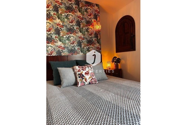 Segunda mano - Apartamento / piso -
Torrevieja - Punta prima