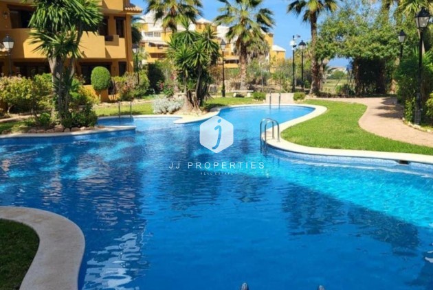 Segunda mano - Apartamento / piso -
Torrevieja - Punta prima