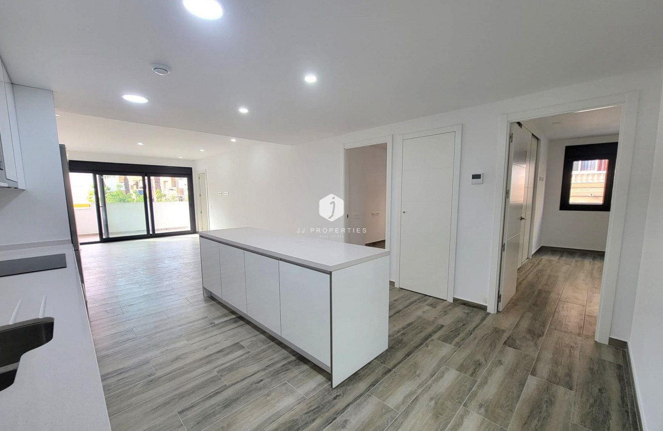 Segunda mano - Apartamento / piso -
Torrevieja - Playa del Cura