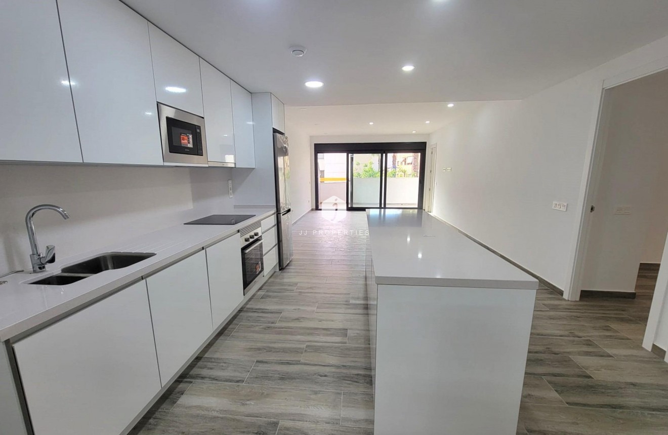 Segunda mano - Apartamento / piso -
Torrevieja - Playa del Cura