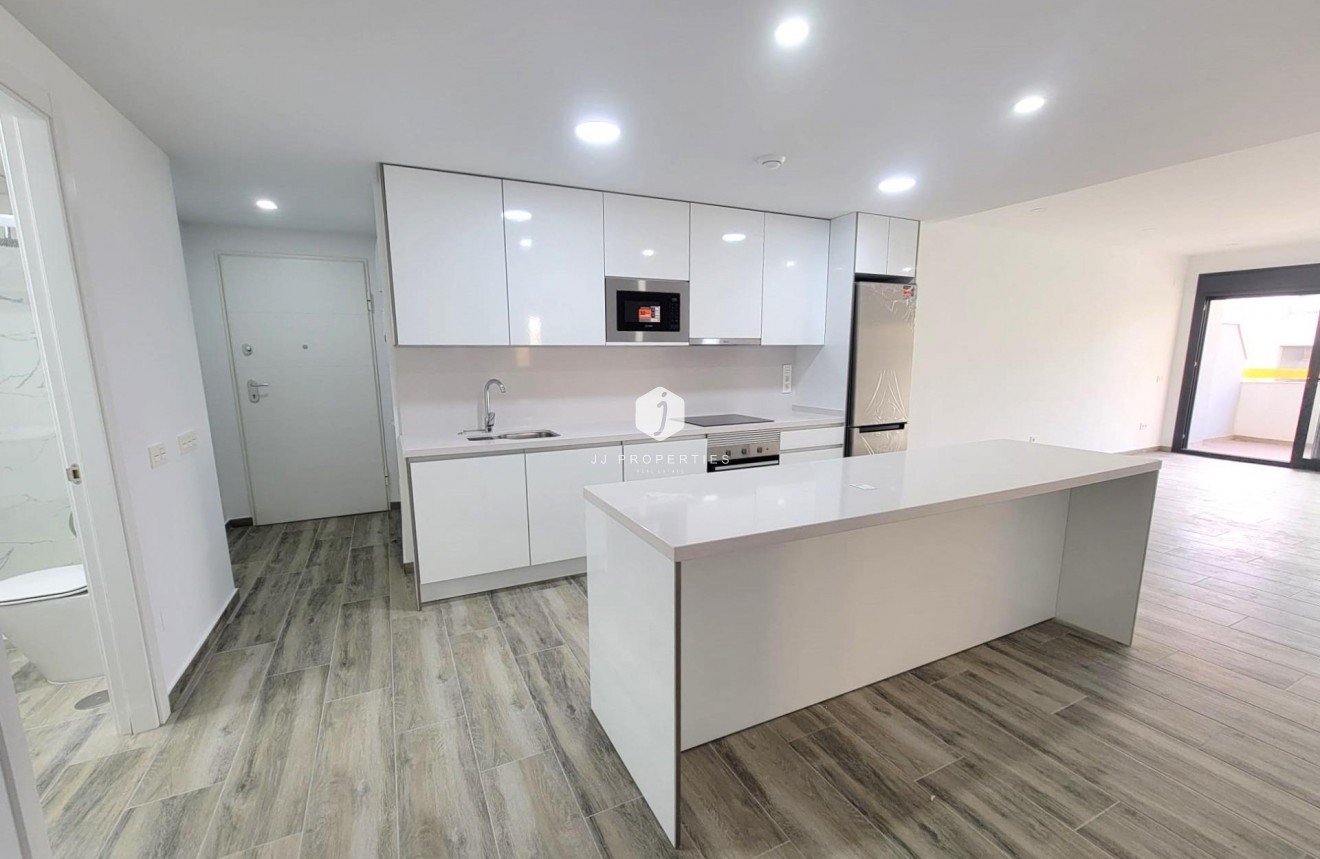 Segunda mano - Apartamento / piso -
Torrevieja - Playa del Cura