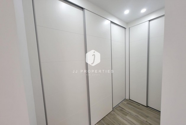 Segunda mano - Apartamento / piso -
Torrevieja - Playa del Cura