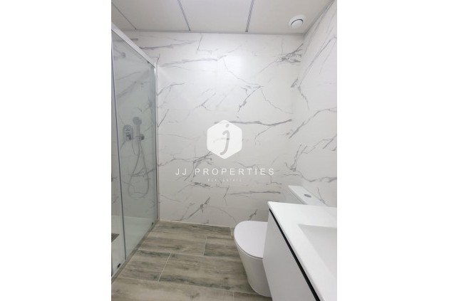 Segunda mano - Apartamento / piso -
Torrevieja - Playa del Cura