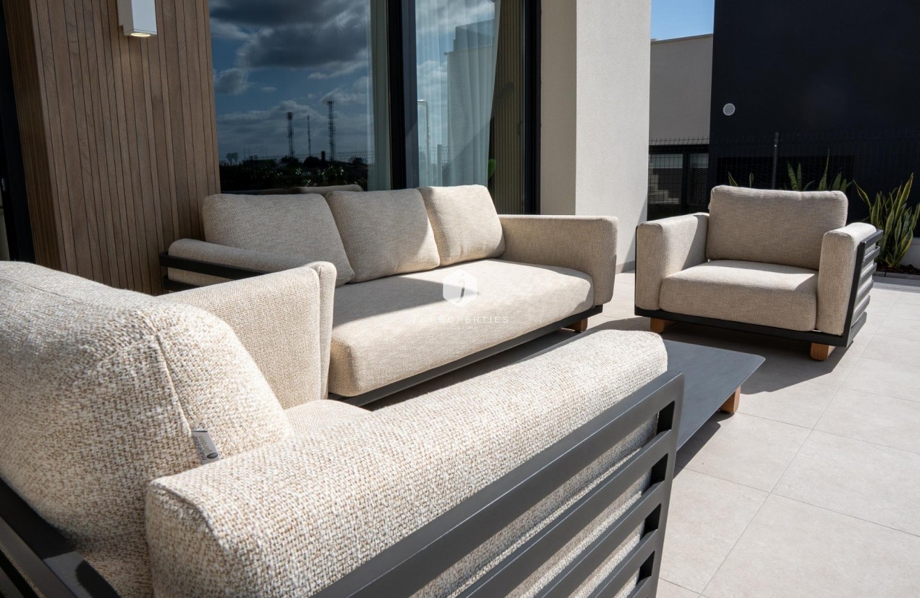 Obra nueva - Villa -
Ciudad Quesada - Lo Marabú