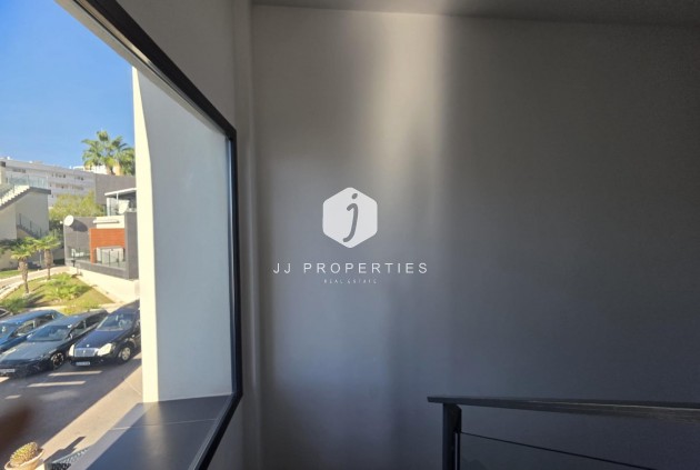 Segunda mano - Villa -
Orihuela Costa - Villamartín