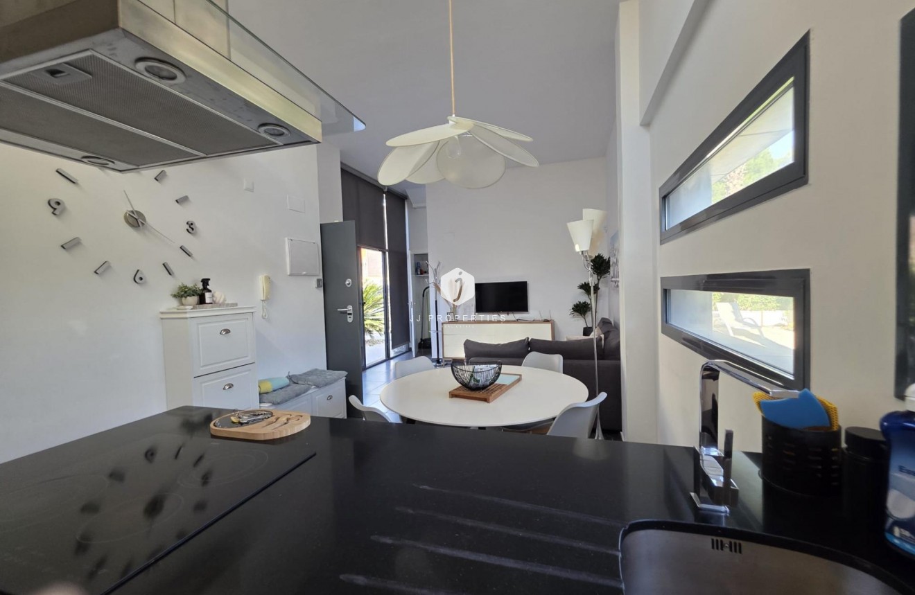 Segunda mano - Villa -
Orihuela Costa - Villamartín