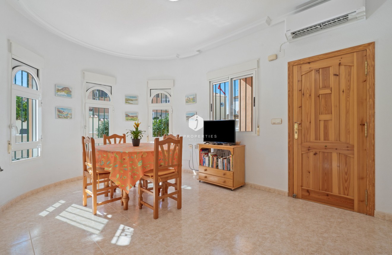 Segunda mano - Chalet -
Orihuela Costa - Costa Blanca