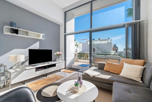 Segunda mano - Bungalow -
Torrevieja - Costa Blanca