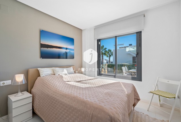 Segunda mano - Bungalow -
Torrevieja - Costa Blanca