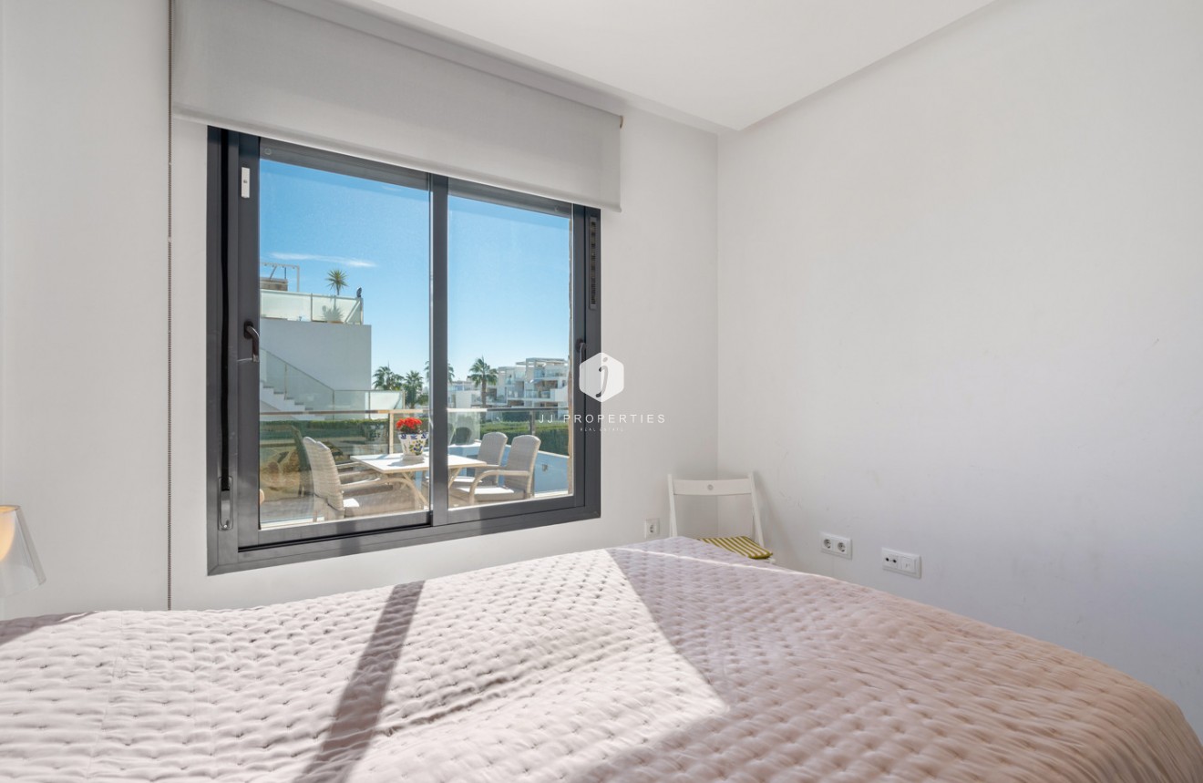 Segunda mano - Bungalow -
Torrevieja - Costa Blanca